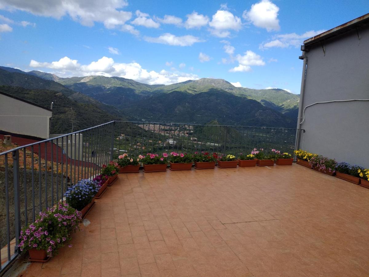 Apartament Casa Donna Franca Castiglione De Sicilia Zewnętrze zdjęcie